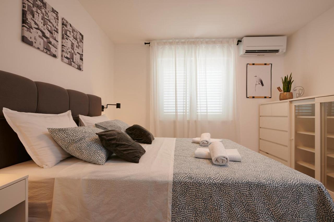 Apartman Miro - Center Of Trogir Exterior photo