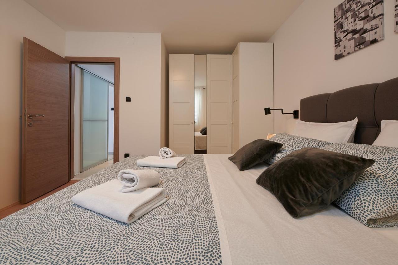 Apartman Miro - Center Of Trogir Exterior photo