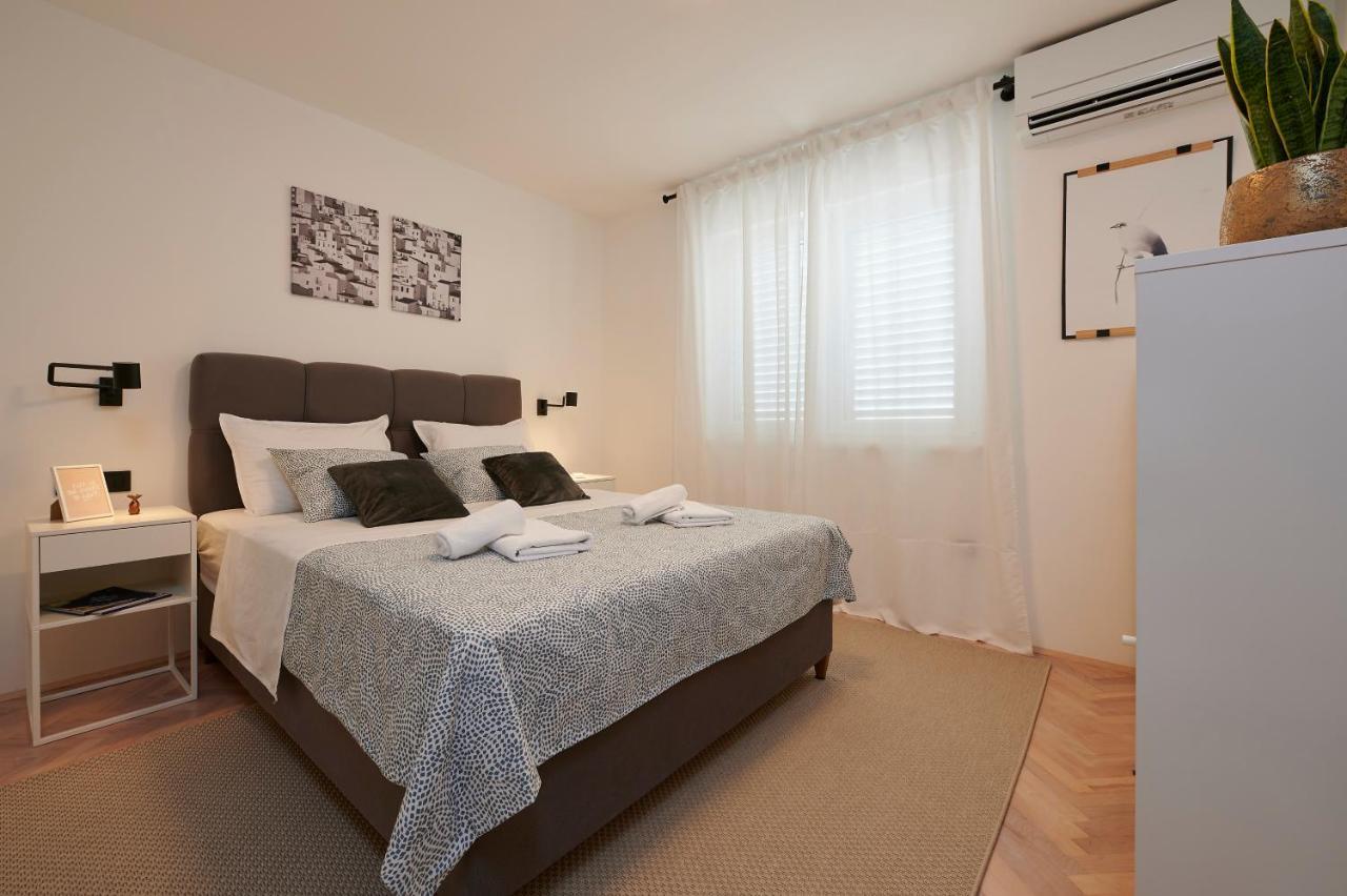 Apartman Miro - Center Of Trogir Exterior photo